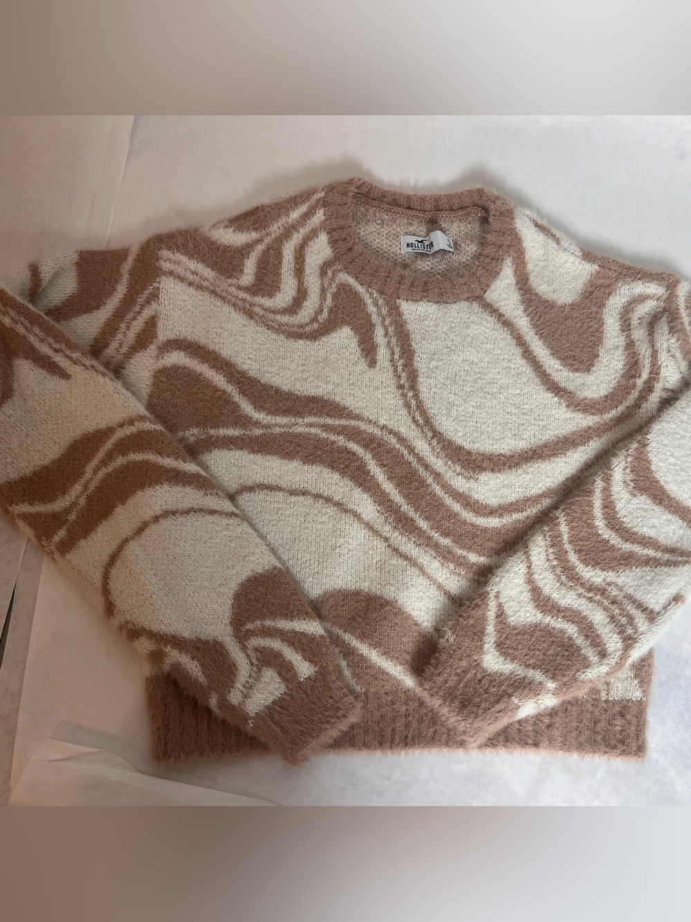 Hollister Swirl Cropped Crewneck Sweater